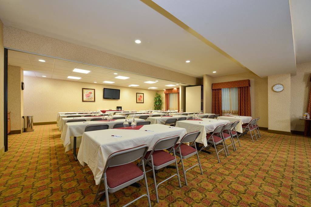 Comfort Suites Eugene Exteriér fotografie